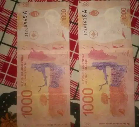 Alertan por la circulación de billetes de mil pesos falsos en Tandil