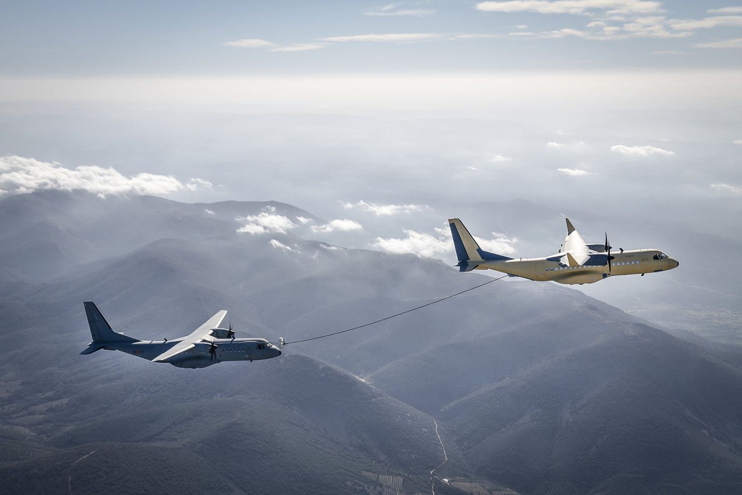 El verdadero multiplicador de fuerzas: El Airbus C-295, en versión cisterna