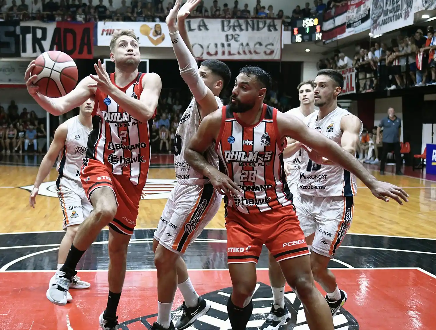 Quilmes alternará entre el Poli y el “José Martínez”