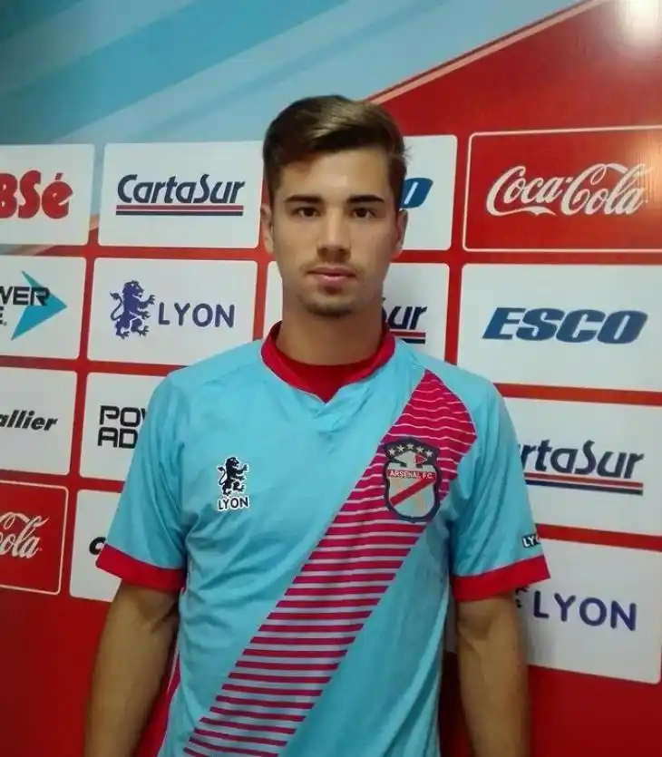 Unión hizo oficial dos incorporaciones