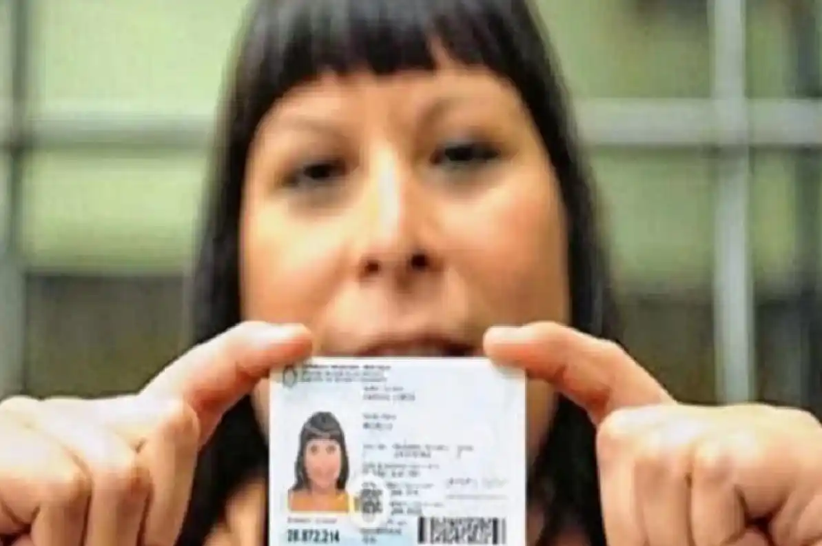 A un año de la normativa: en Entre Ríos 11 personas tramitaron el DNI no binario