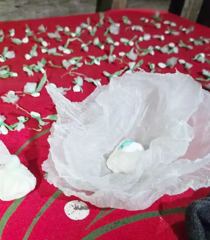 Secuestraron envoltorios de cocaína tras una persecución