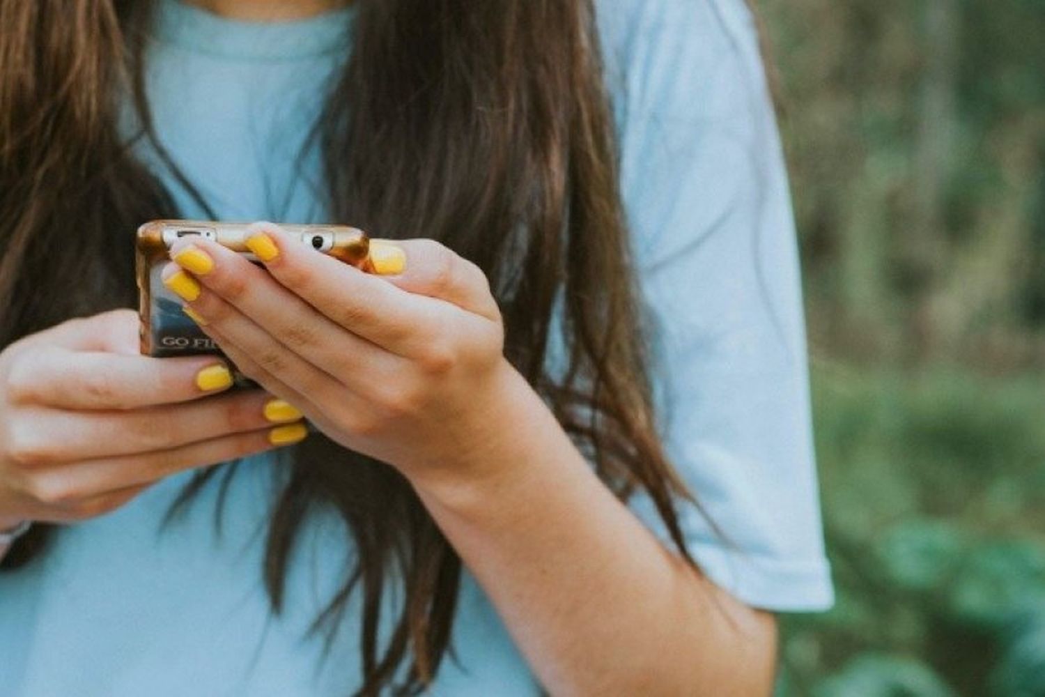 Advierten que el uso de TikTok puede perjudicar la salud mental de niños y adolescentes