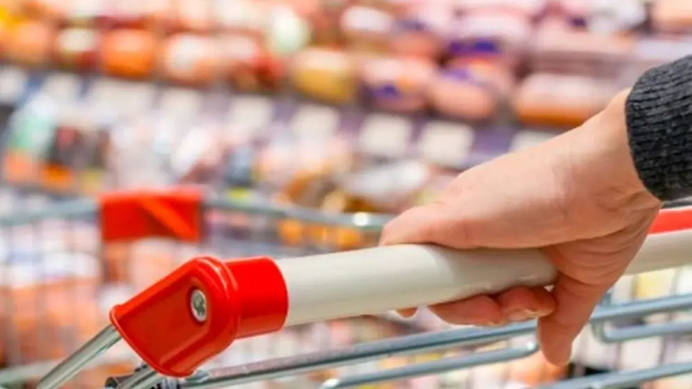 Canasta básica: una familia tipo necesitó $1.434.464 en marzo para no caer en la pobreza