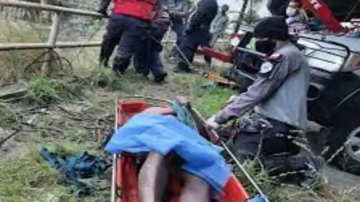 Rescatan a un hombre con trastornos mentales de ahogarse en el Río Guaire