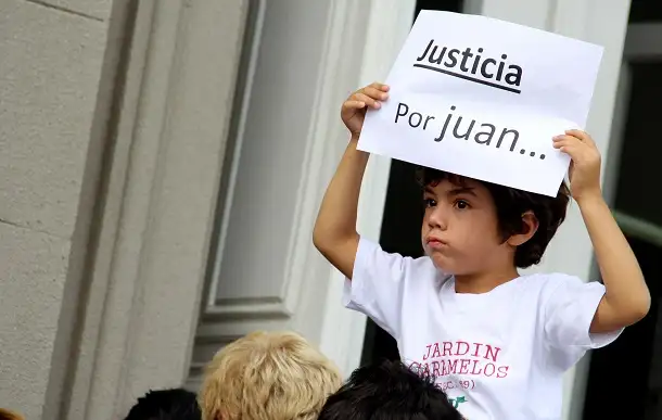 A un mes de la muerte del remisero, vecinos  marchan por Justicia