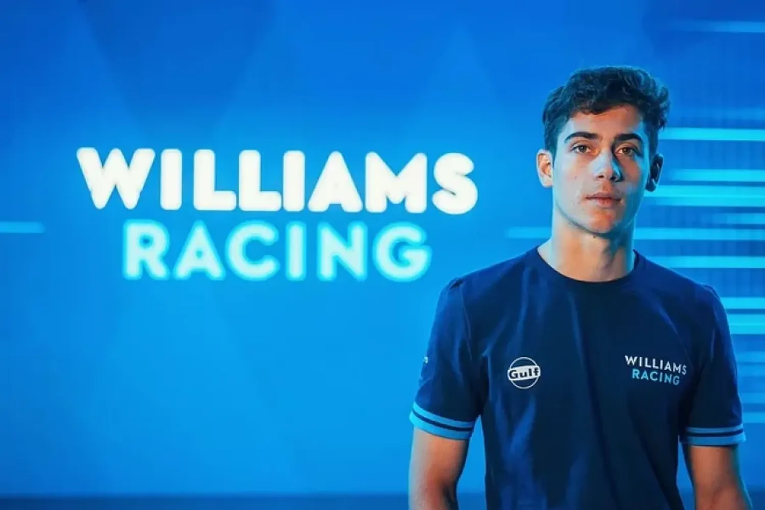 Williams presentó su auto 2023 con el argentino Franco Colapinto