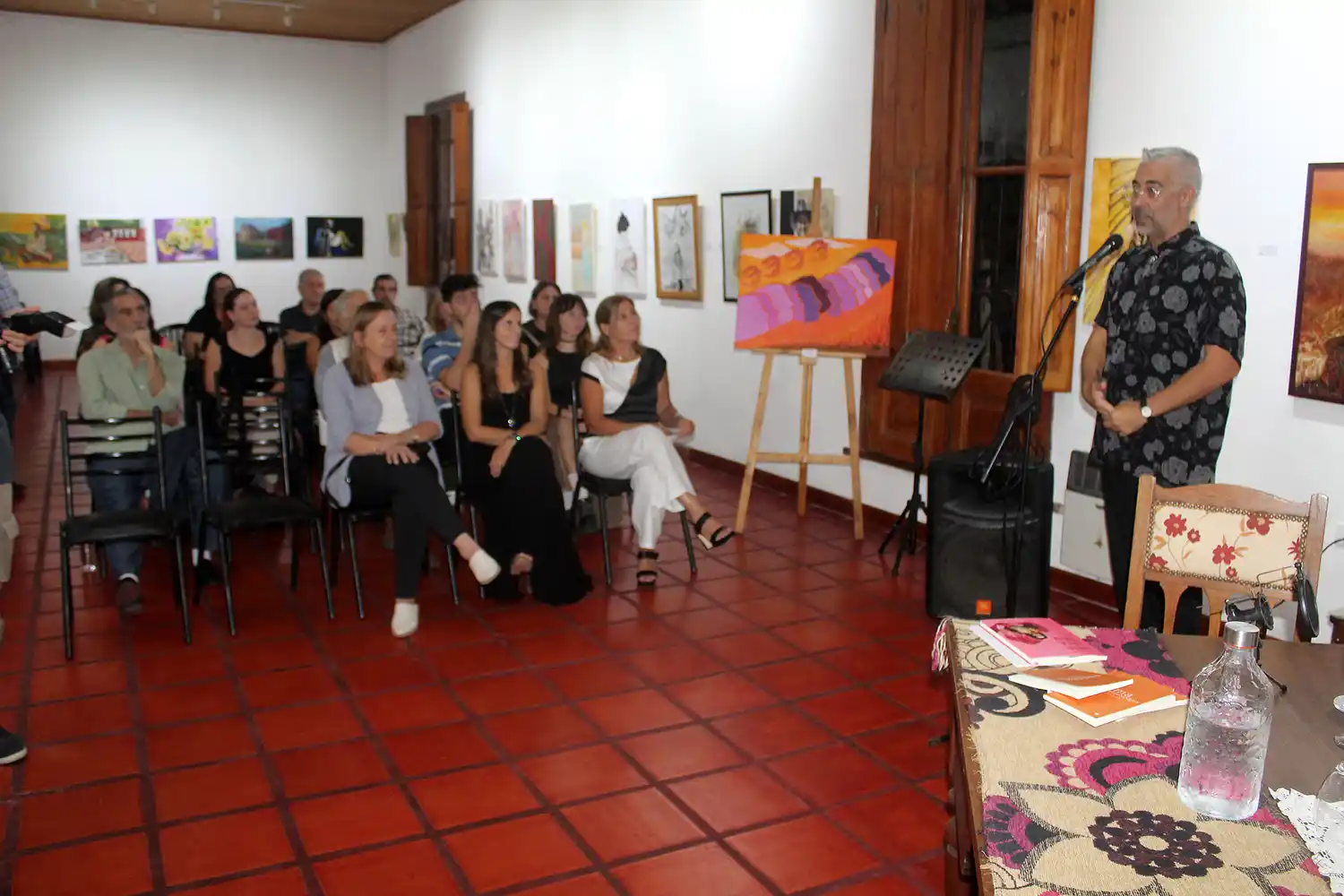 Fernando Kosiak (der.), uno de los precursores del homanaje.