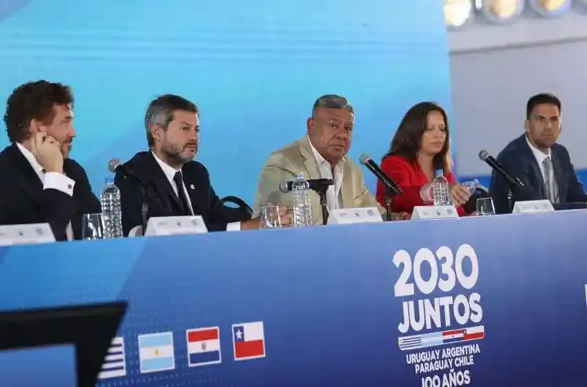 Lanzaron la candidatura de Argentina, Uruguay, Paraguay y Chile para ser sedes del Mundial 2030