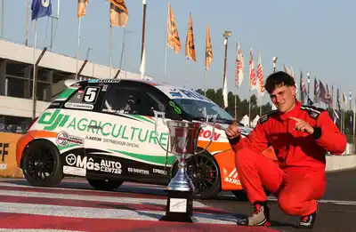 Santiago Vaira: un campeón que hizo historia