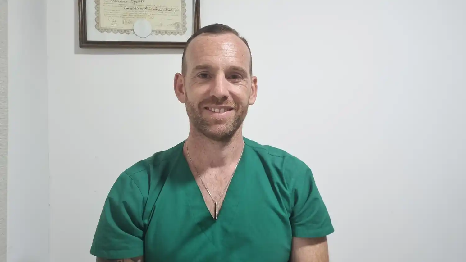 Más allá del síntoma. Gonzalo Vignolo y una mirada integral del cuerpo.