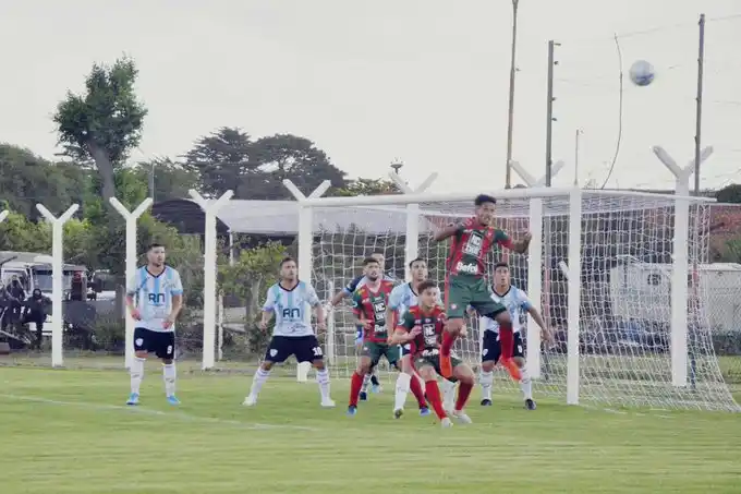 Círculo empató en el debut de Oreja