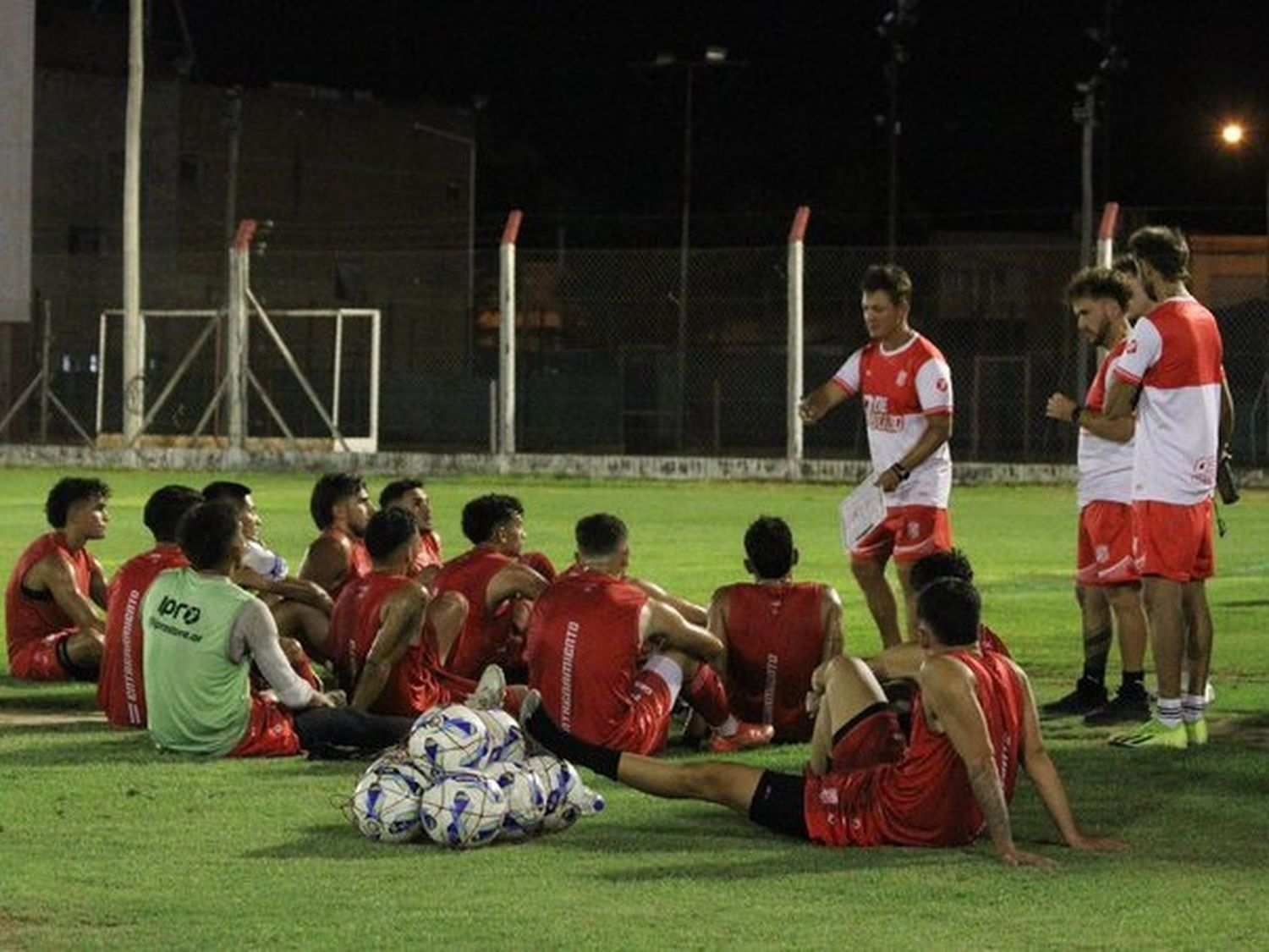 9 de Julio suma rodaje y se enfrenta a la reserva de Colón en Santa Fe