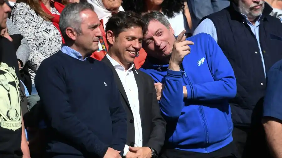 Andrés Larroque, Axel Kicillof Y Máximo Kirchner durante el acto