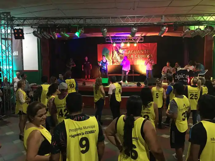 Con la actuación de Daniel Cardozo y Los Charros, cerró Aguante la Cumbia en Unión y Progreso