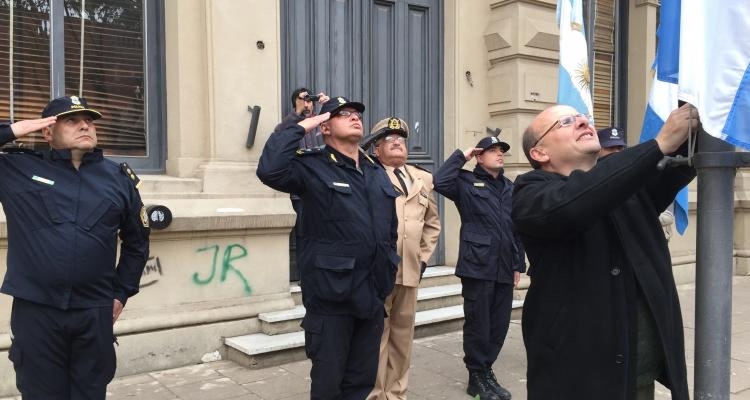 Con escaso público, San Pedro celebra sus 108 años