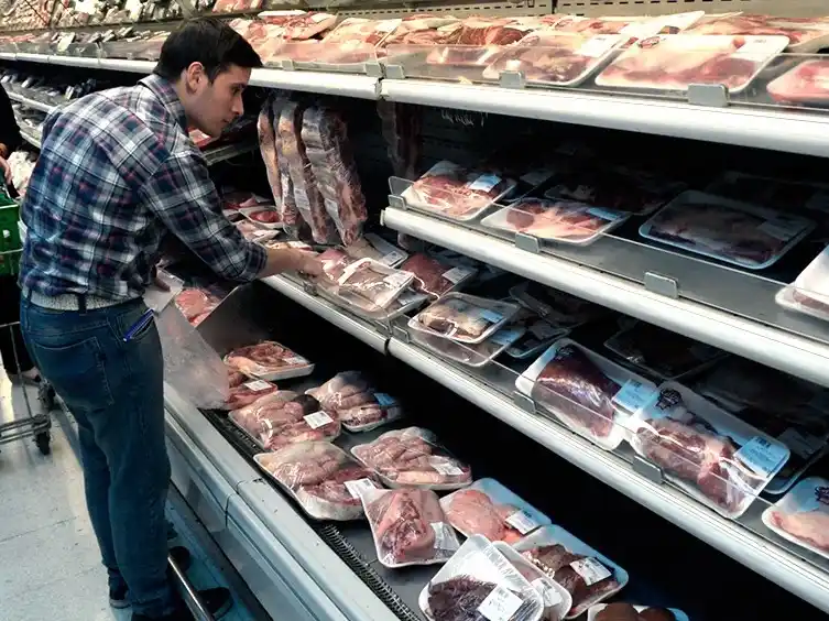 El Gobierno quiere acordar mejores precios para tres cortes de carne de consumo masivo