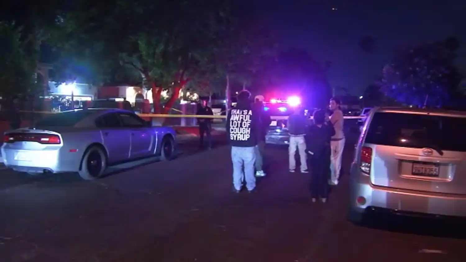 Una mujer mató a sus hijos y su esposo y se quitó la vida en Los Ángeles