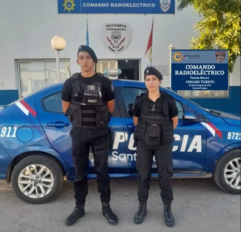 Los agentes actuaron rápidamente ante la situación.