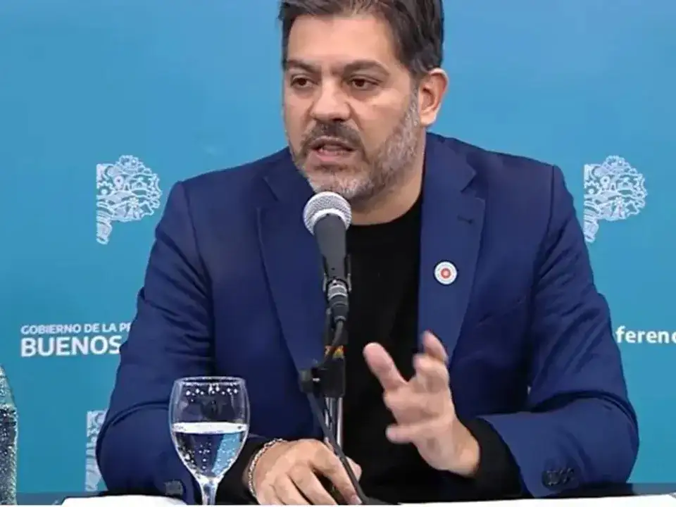 Carlos Bianco.