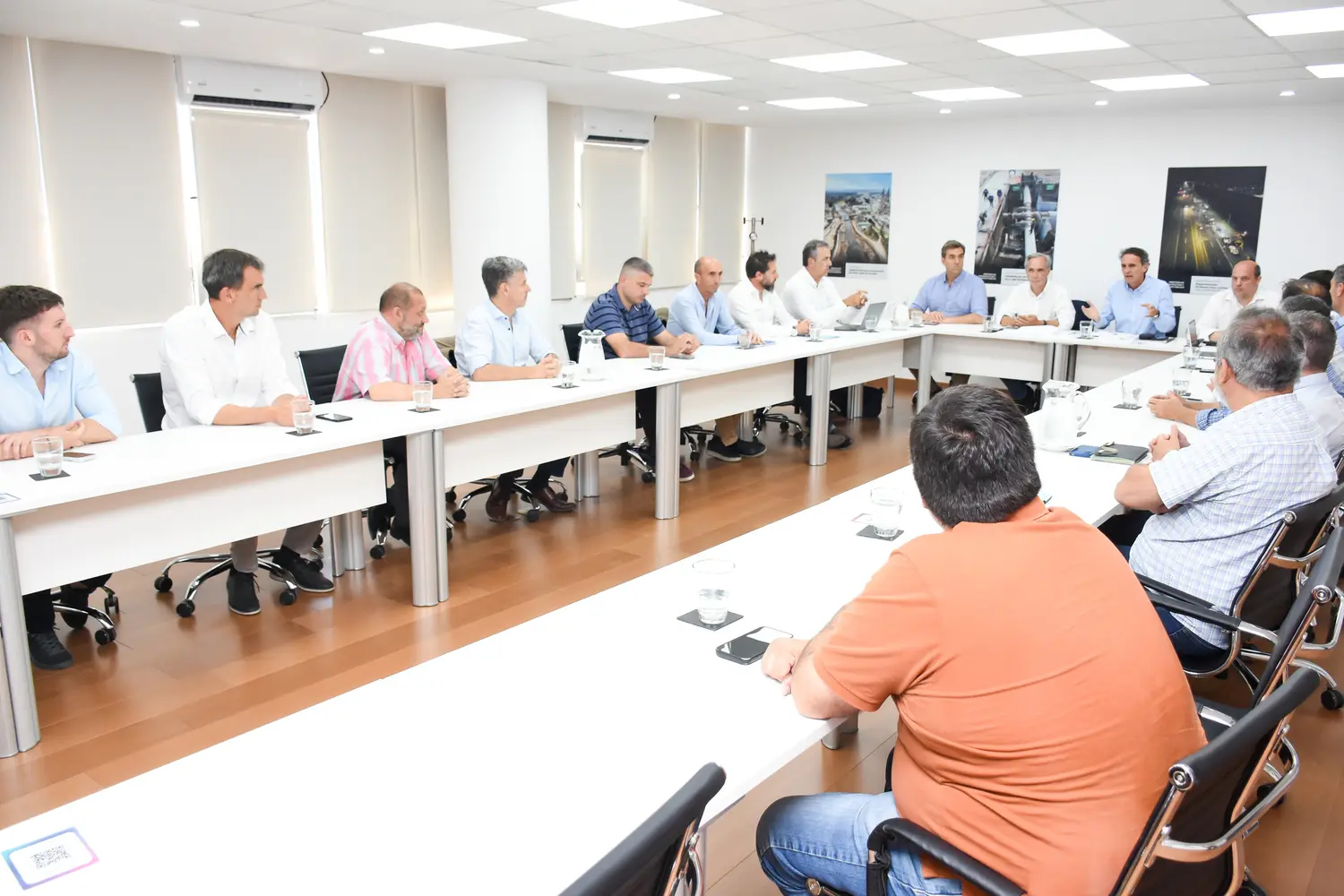 Reunión con intendentes de los municipios de la ruta 6