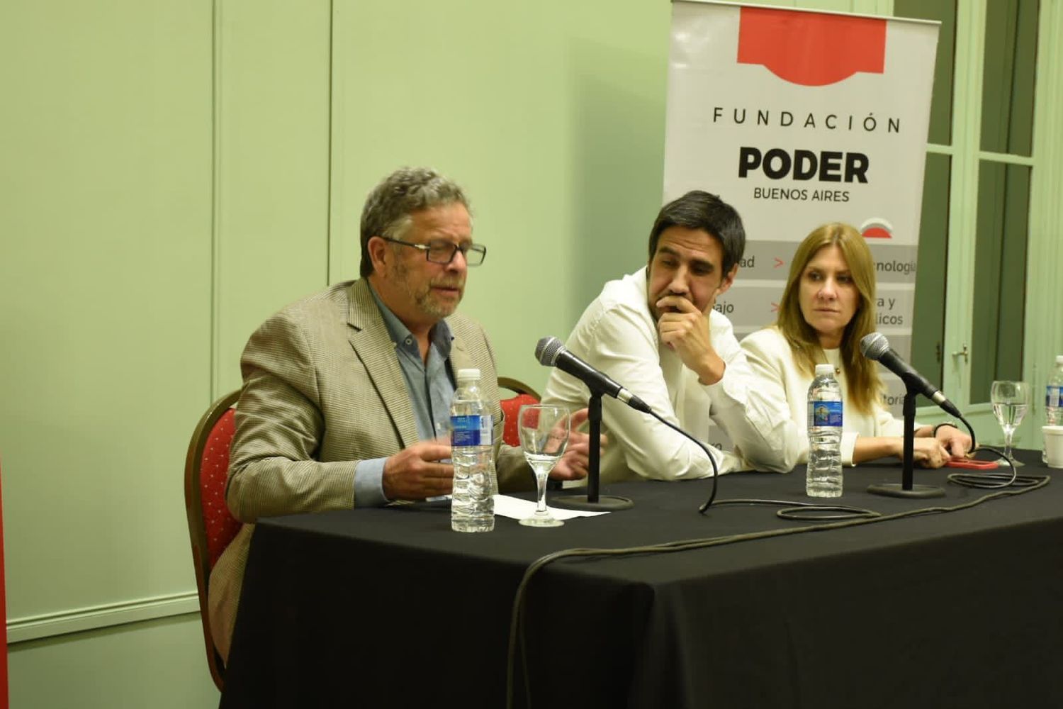 El exsecretario de Salud de Macri pasó por Tandil y llamó a realizar una reforma sanitaria integral