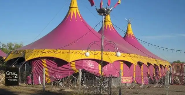 Un viaje original junto a un payaso de circo