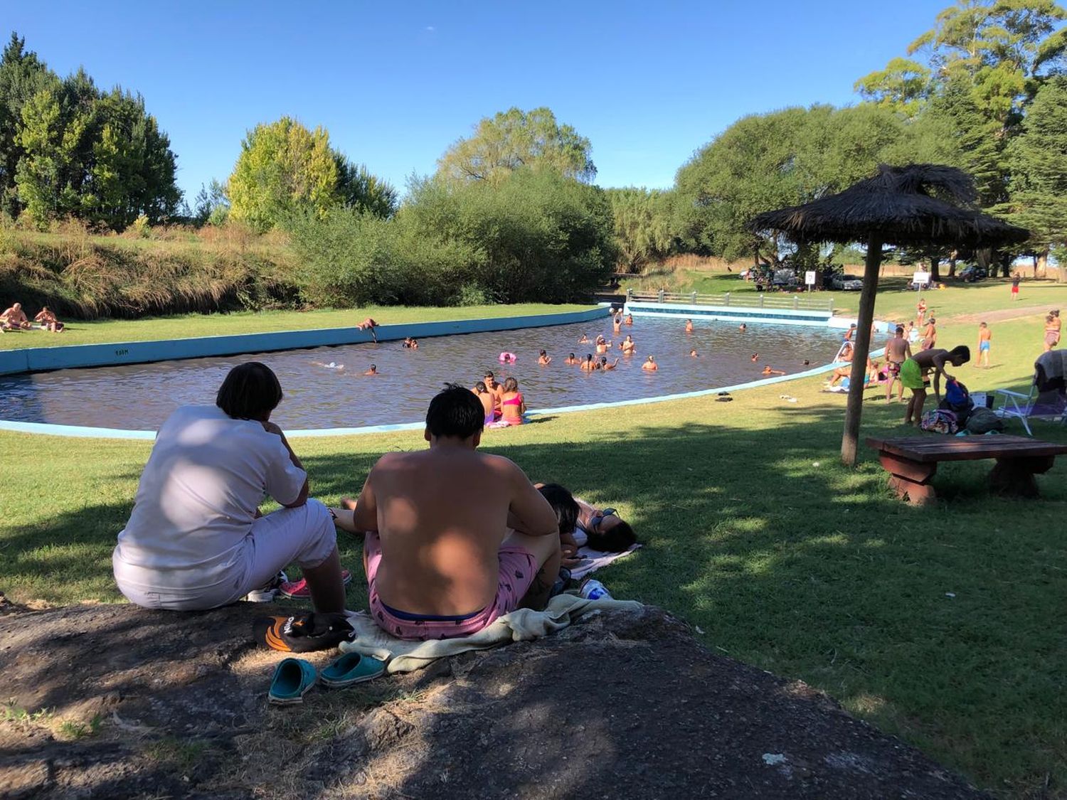 Otro domingo en el balneario de Vela.