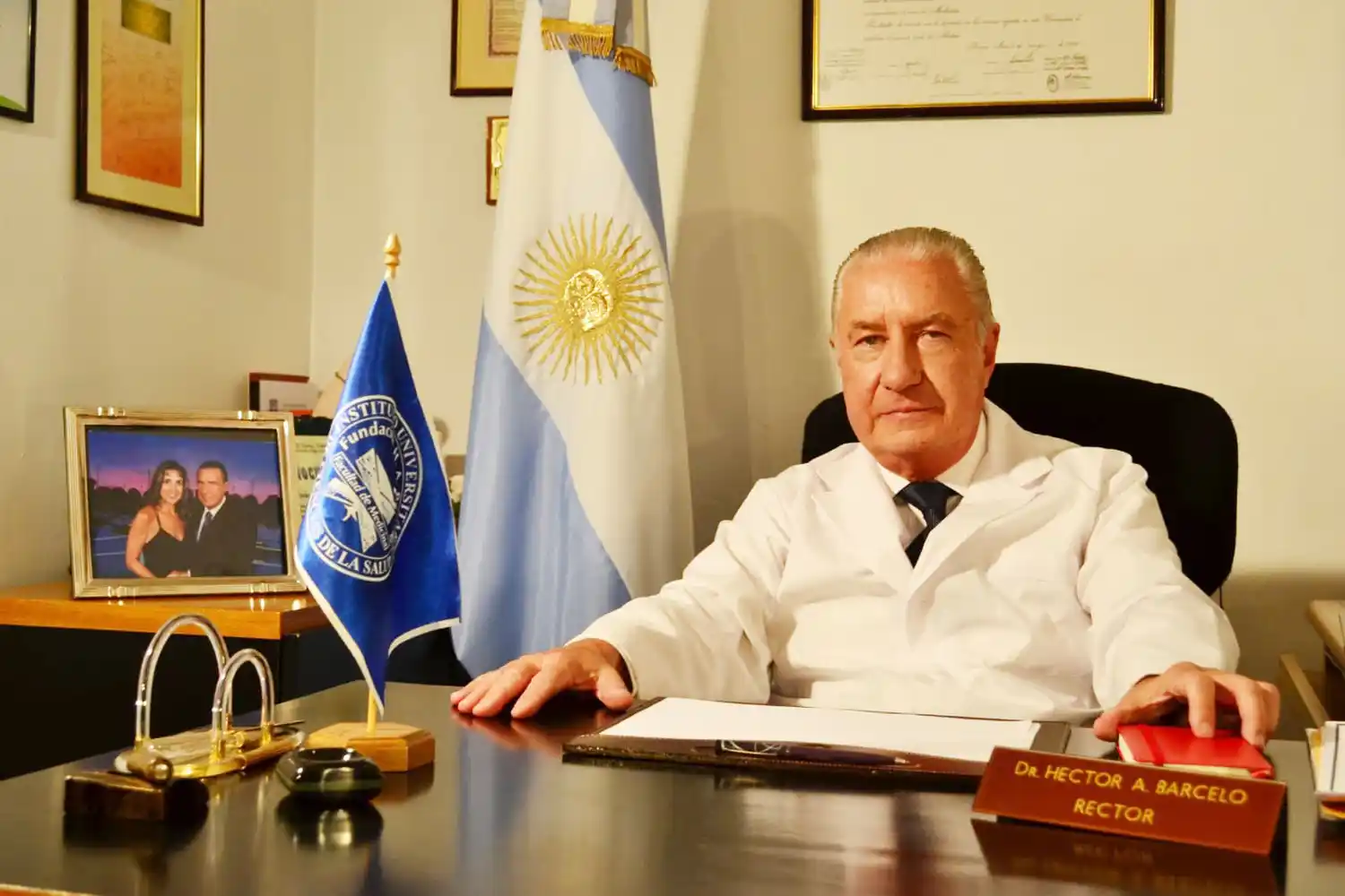 Doctor Héctor A. Barceló, una vida dedicada a su pasión  por la medicina, la investigación y la educación