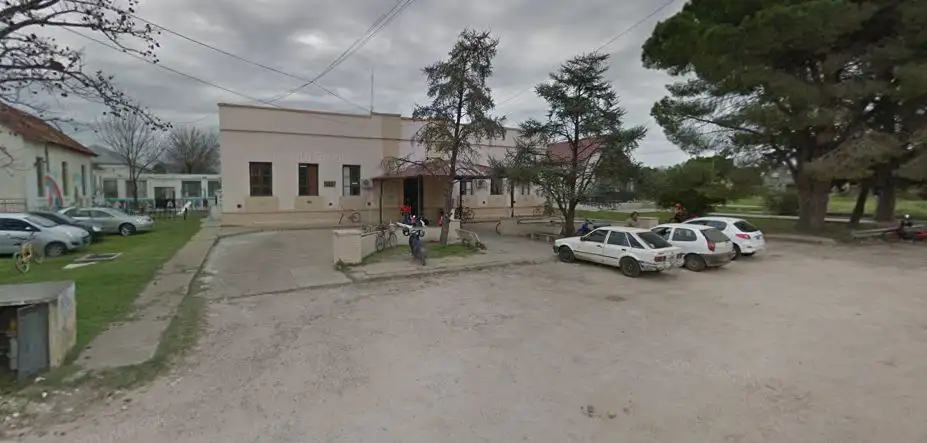 Iba en moto y su ex intentó matarla con su auto: está en grave estado