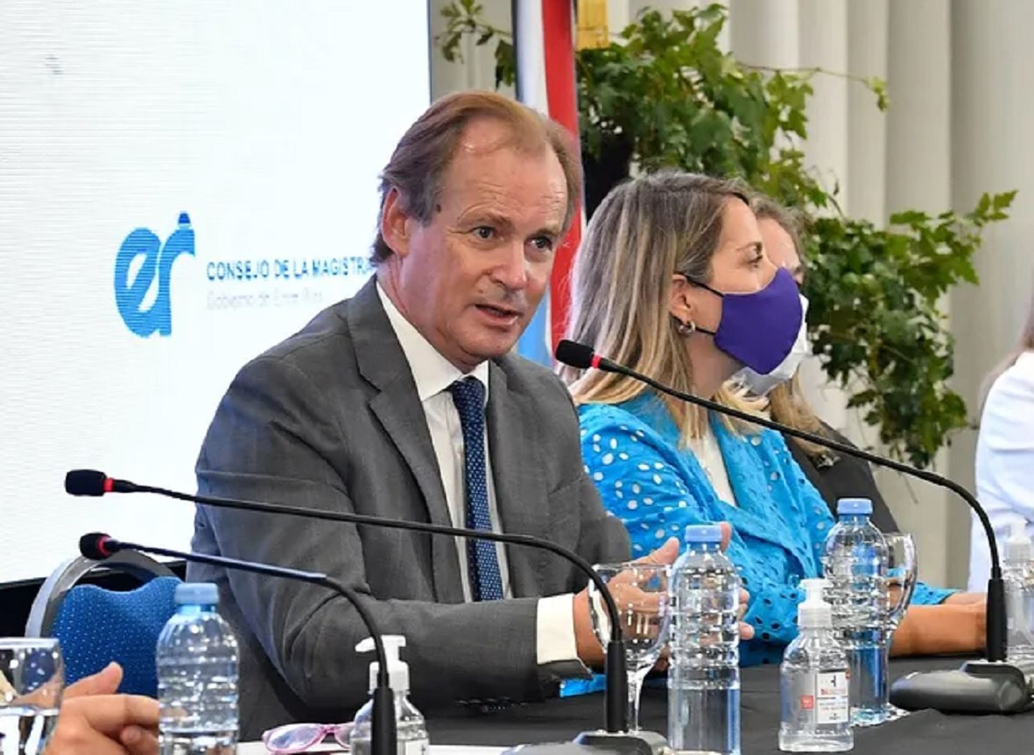 Bordet saludó a los trabajadores y ratificó su compromiso para que haya más empleo en Entre Ríos