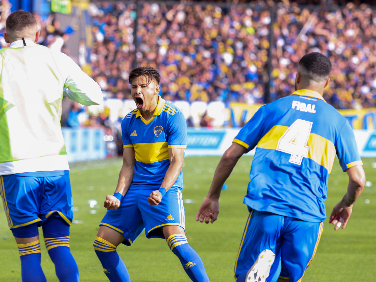 Boca, sufriendo, se quedó con la Liga Profesional