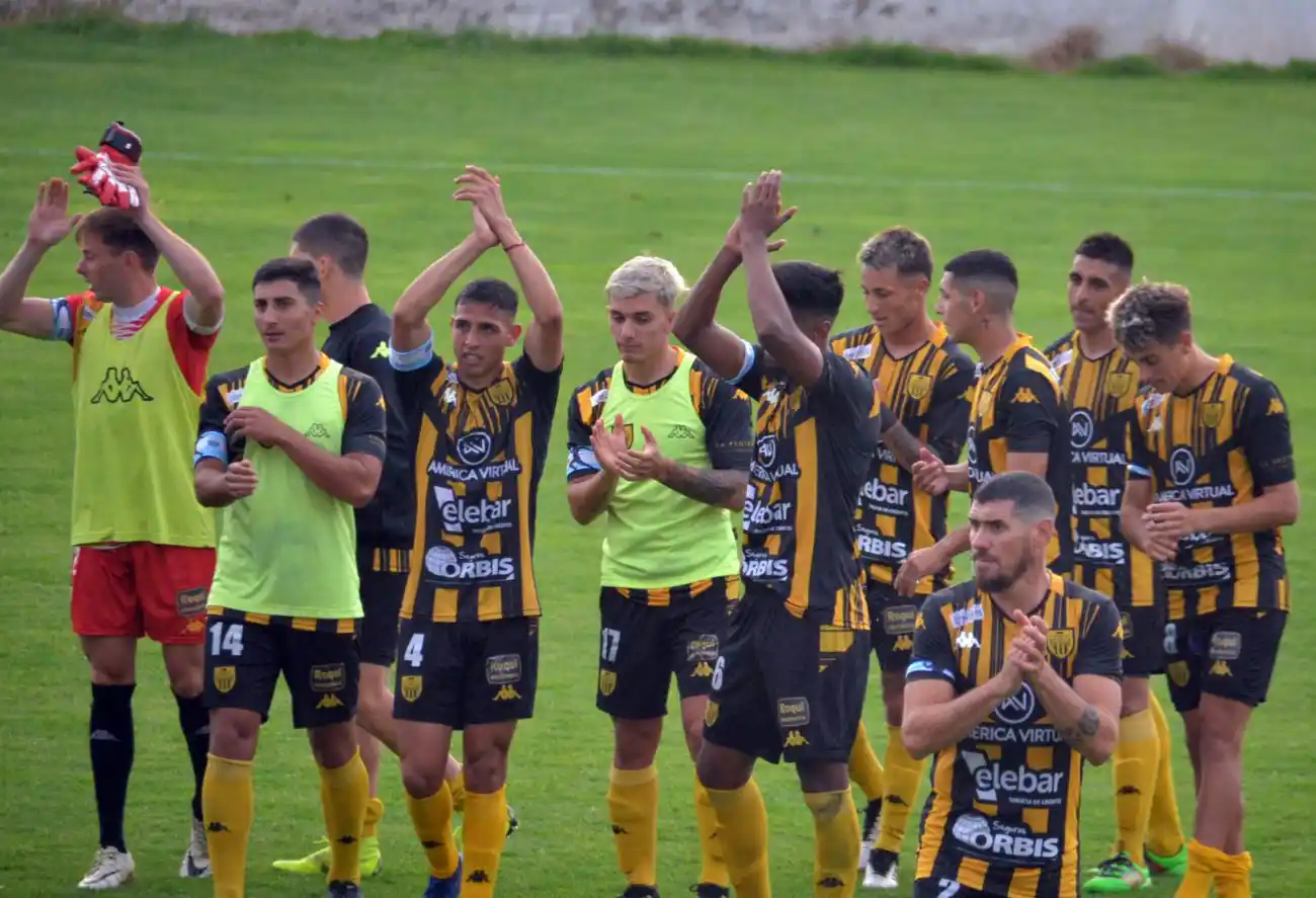 Mariano González, el árbitro para Santamarina-Chacarita