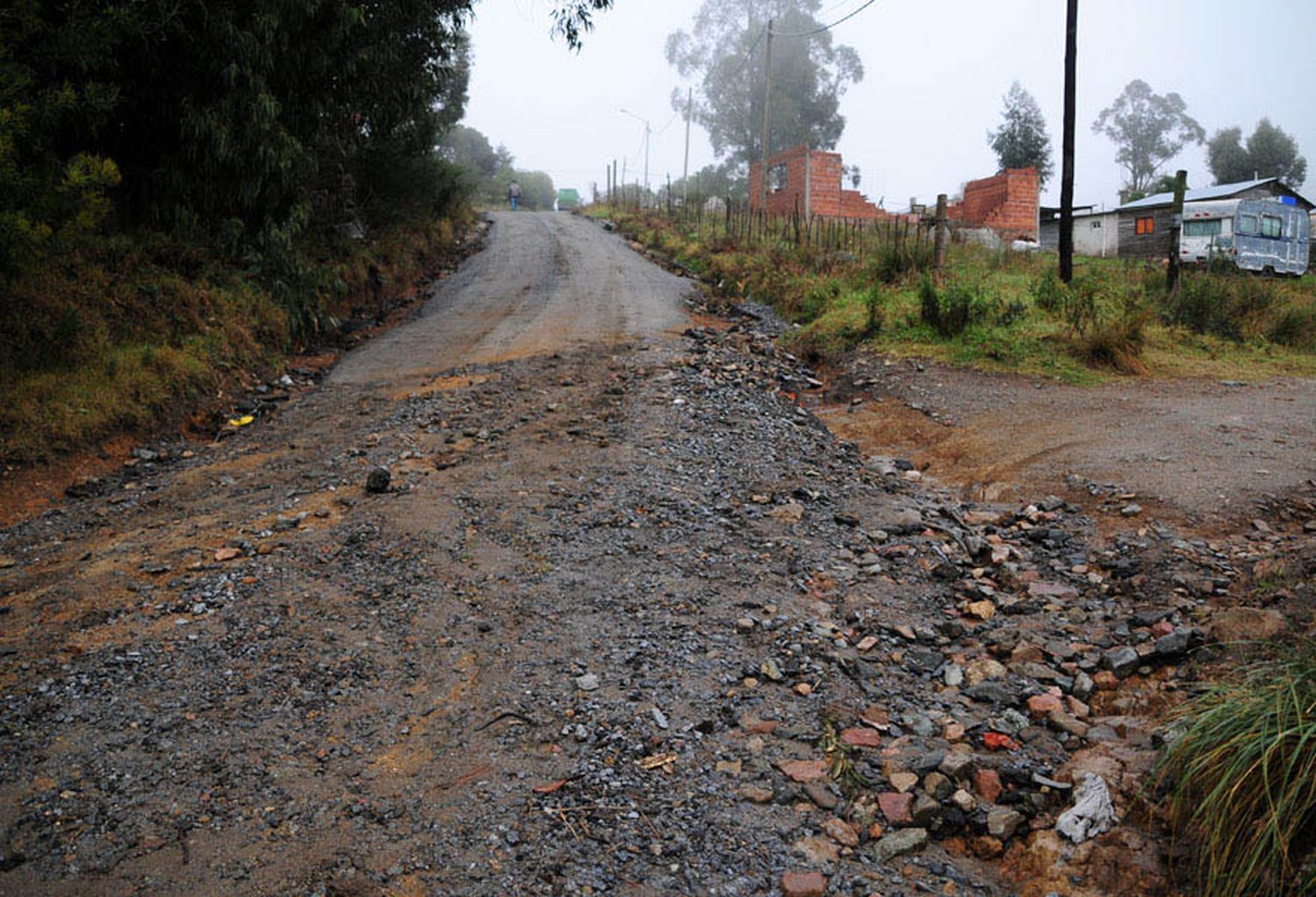 La tormenta ocasionó trastornos en las calles, escuelas inundadas y cortes de luz