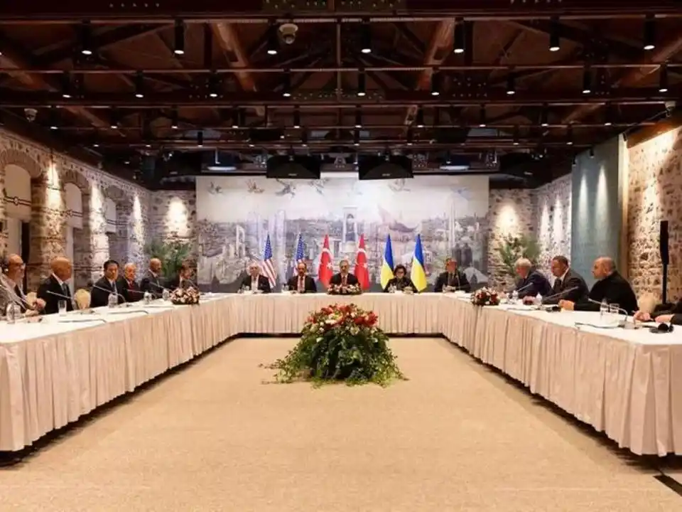 La reunión tuvo lugar en Estambul.