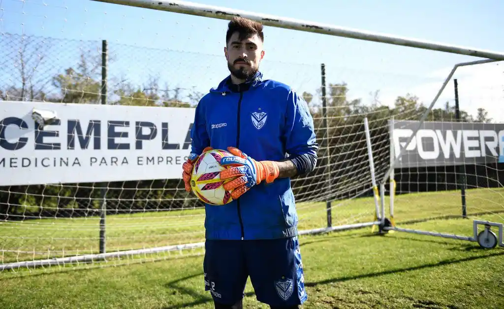 Vélez se pone al día y lo quiere aprovechar