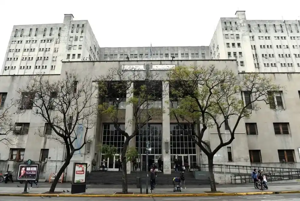El Hospital de Clínicas, emblema de la salud pública.