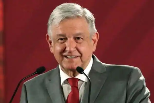 El presidente de México prometió ayudar a la Argentina a “enfrentar la crisis económica”