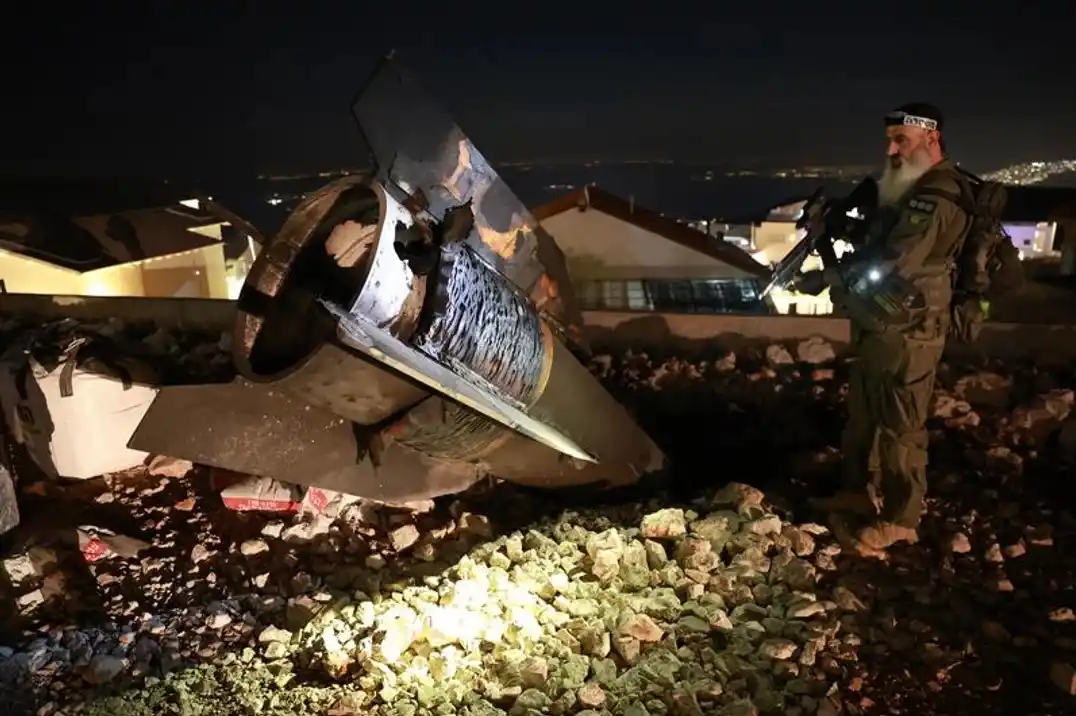 China se preocupó por poner a salvo a sus ciudadanos en Irán e Israel y les recomendó salir de esas naciones.