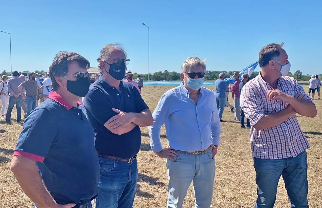 Ante rumores de la suba de retenciones la Mesa de Enlace anticipa su rechazo