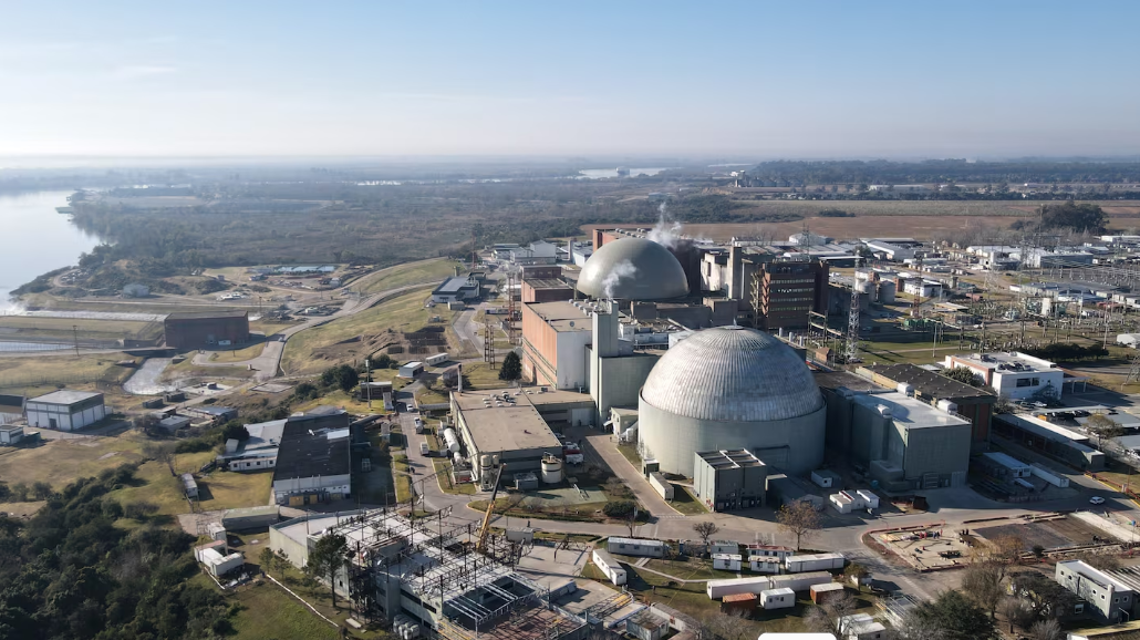 La central Atucha pasaría a manos privadas