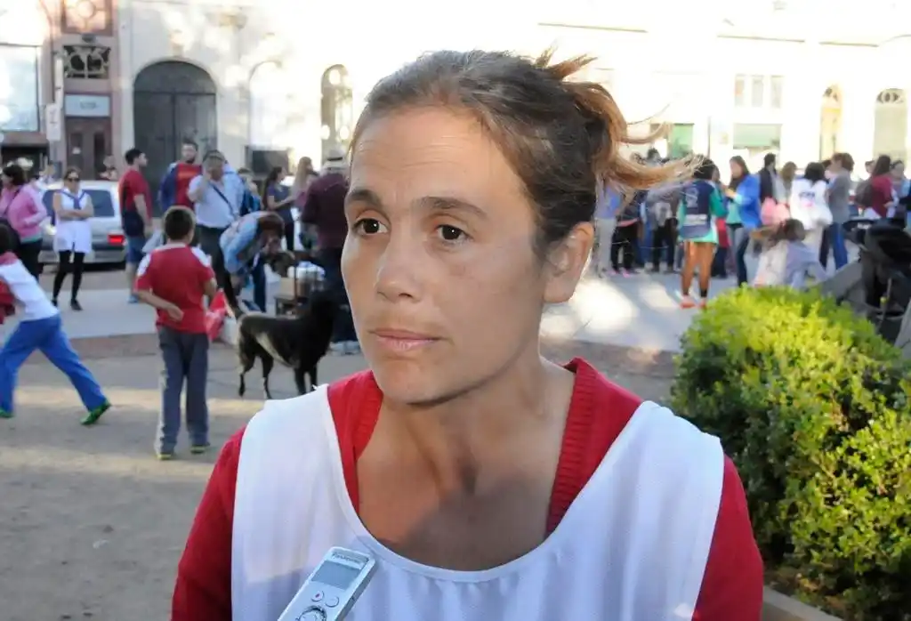 Criticaron la utilizacion del agravio y la descalificación como método para resolver "supuestos o reales" conflictos.