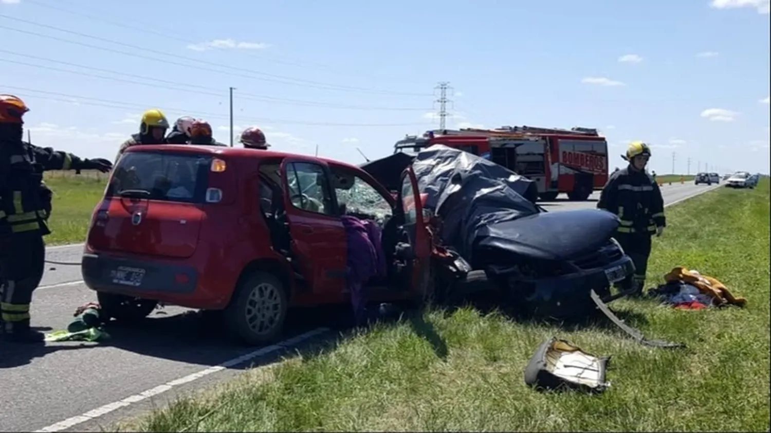 El siniestro involucró a dos automóviles.