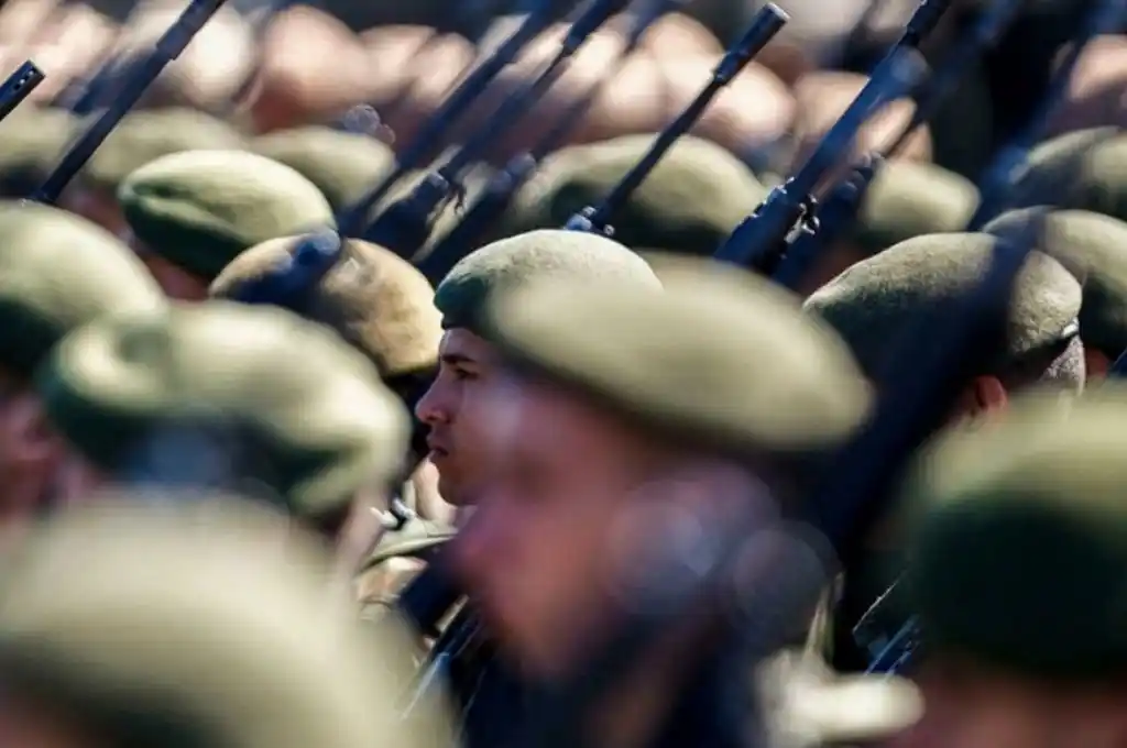 Diputado de Brasil denuncia curiosas compras del Ejército: Viagra y prótesis peneanas