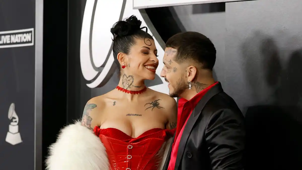 ¿Será? Infidelidad y robo habrían causado ruptura de Nodal y Cazzu (video)