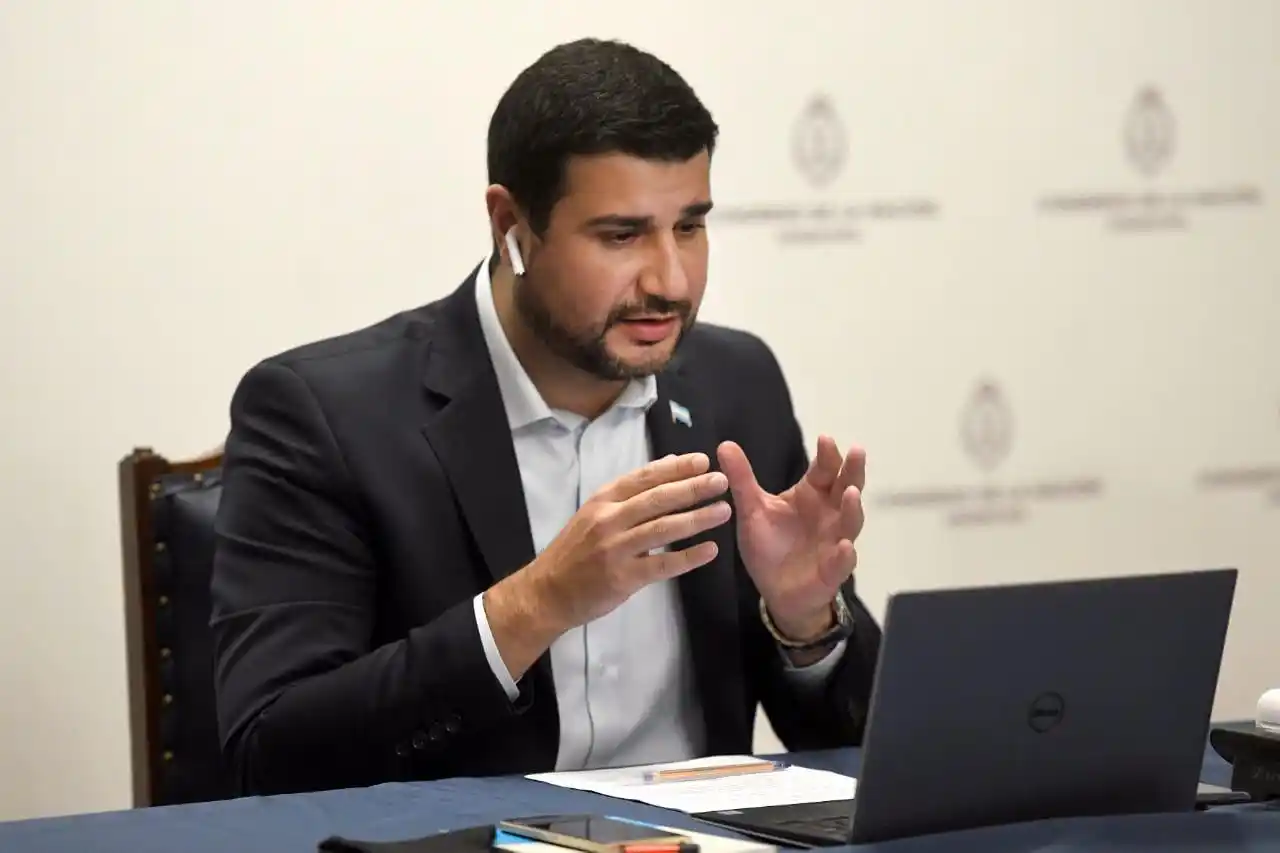 Marcos Cleri: “La democracia es responsabilidad de todos y todas”