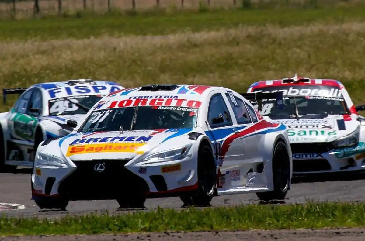 Barrio ganó de punta a punta en el Top Race V6