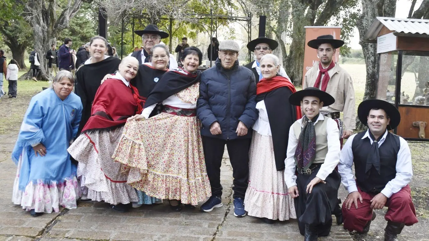 El Palacio San José fue parte de una experiencia cultural en el marco de su puesta en valor y Semana de los Museos