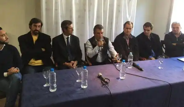 Urribarri presentó los candidatos de Concordia	 