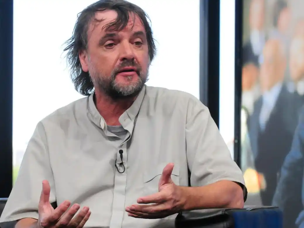 Para el padre Di Paola, "ningún hombre de fe puede votar una propuesta inhumana" como la de Milei